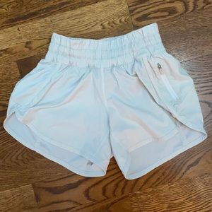 White lululemon shorts